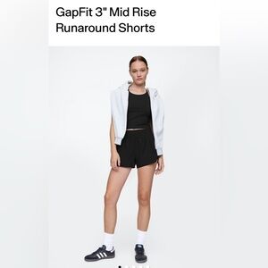 Black Women's Gapfit Exercise / Jogging Shorts - S